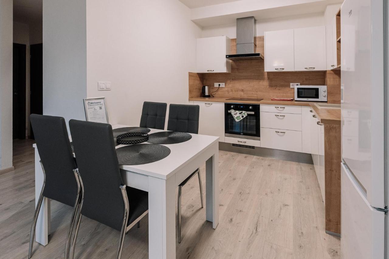 Апартаменты Skau Dunajska 58A Apt3 Братислава Экстерьер фото