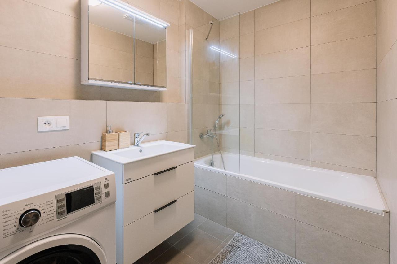 Апартаменты Skau Dunajska 58A Apt3 Братислава Экстерьер фото